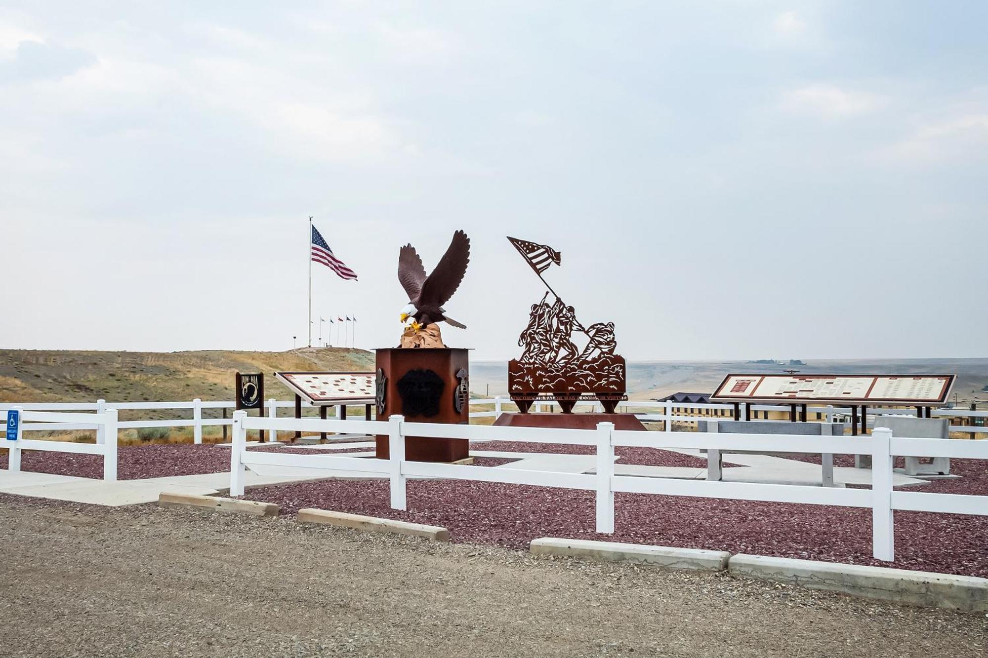 Oyo Hotel Shelby Mt Hwy 2 & I-15 Экстерьер фото